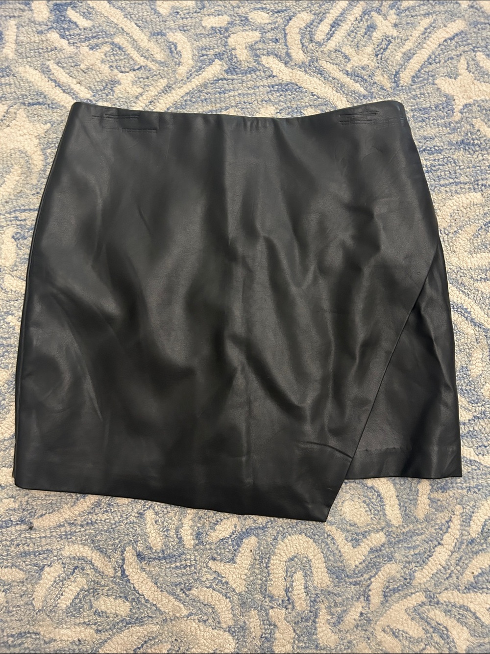 Classic Black Faux Leather Mini Skirt